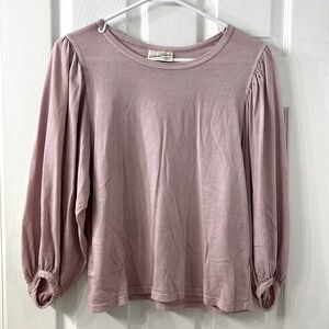 Universal Threads Top